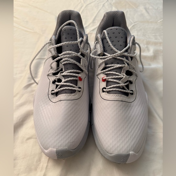 NWOT Men's White and Gray Athletic Shoes - Picture 4 of 10